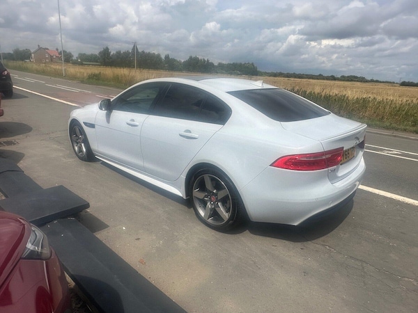 Used Jaguar XE 2015 for sale - 75297117: Photo 8