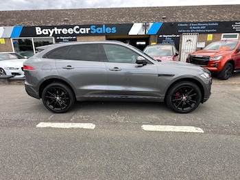 Used Jaguar F-Pace 2017 for sale - 75406207: Photo