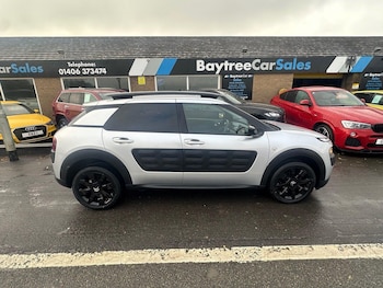 Used Citroen C4 Cactus 2017 for sale - 76253000: Photo