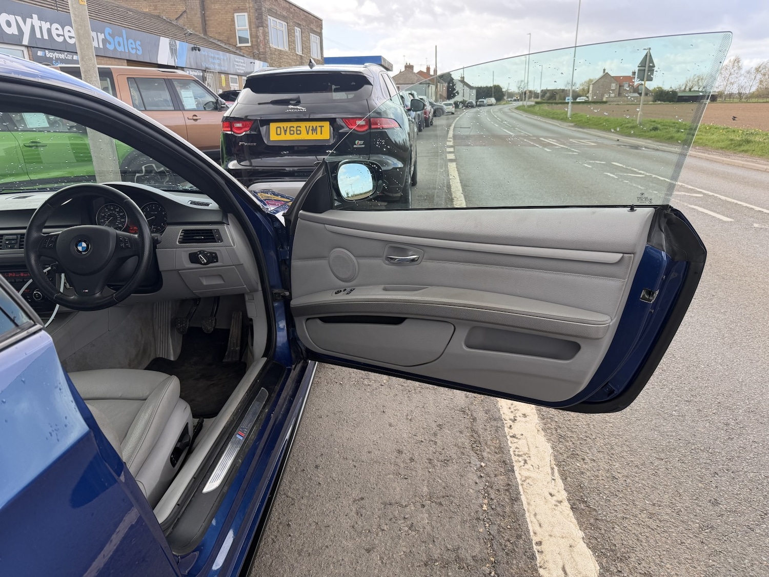 Used BMW 3 Series 2010 for sale - 78056987: Photo 11