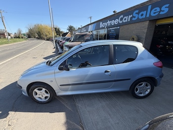 Used Peugeot 206 2002 for sale - 77938172: Photo