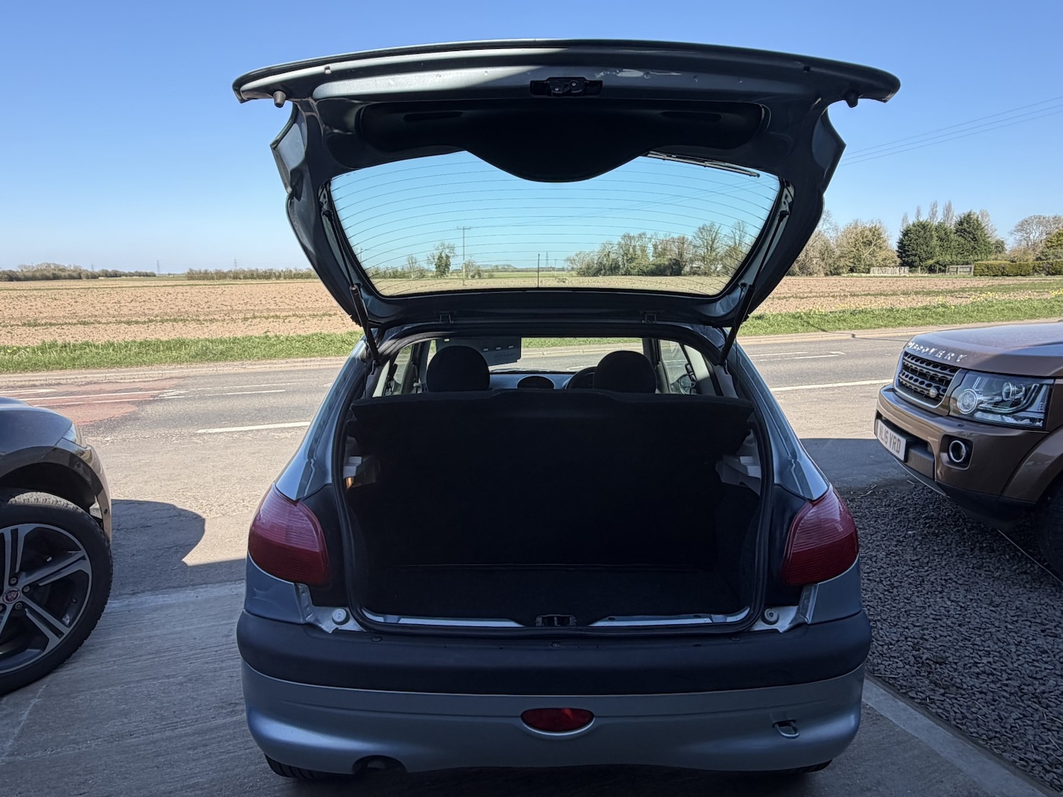 Used Peugeot 206 2002 for sale - 77938172: Photo 6