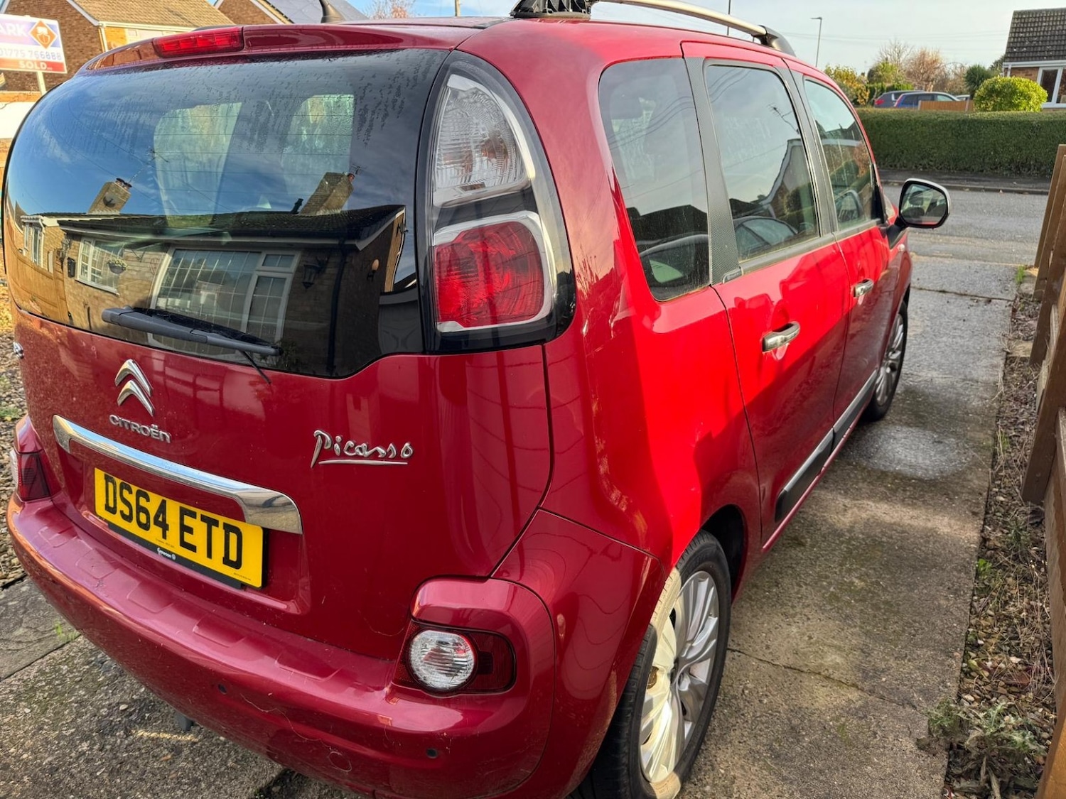 Used Citroen C3 Picasso 2014 for sale - 76571166: Photo 3