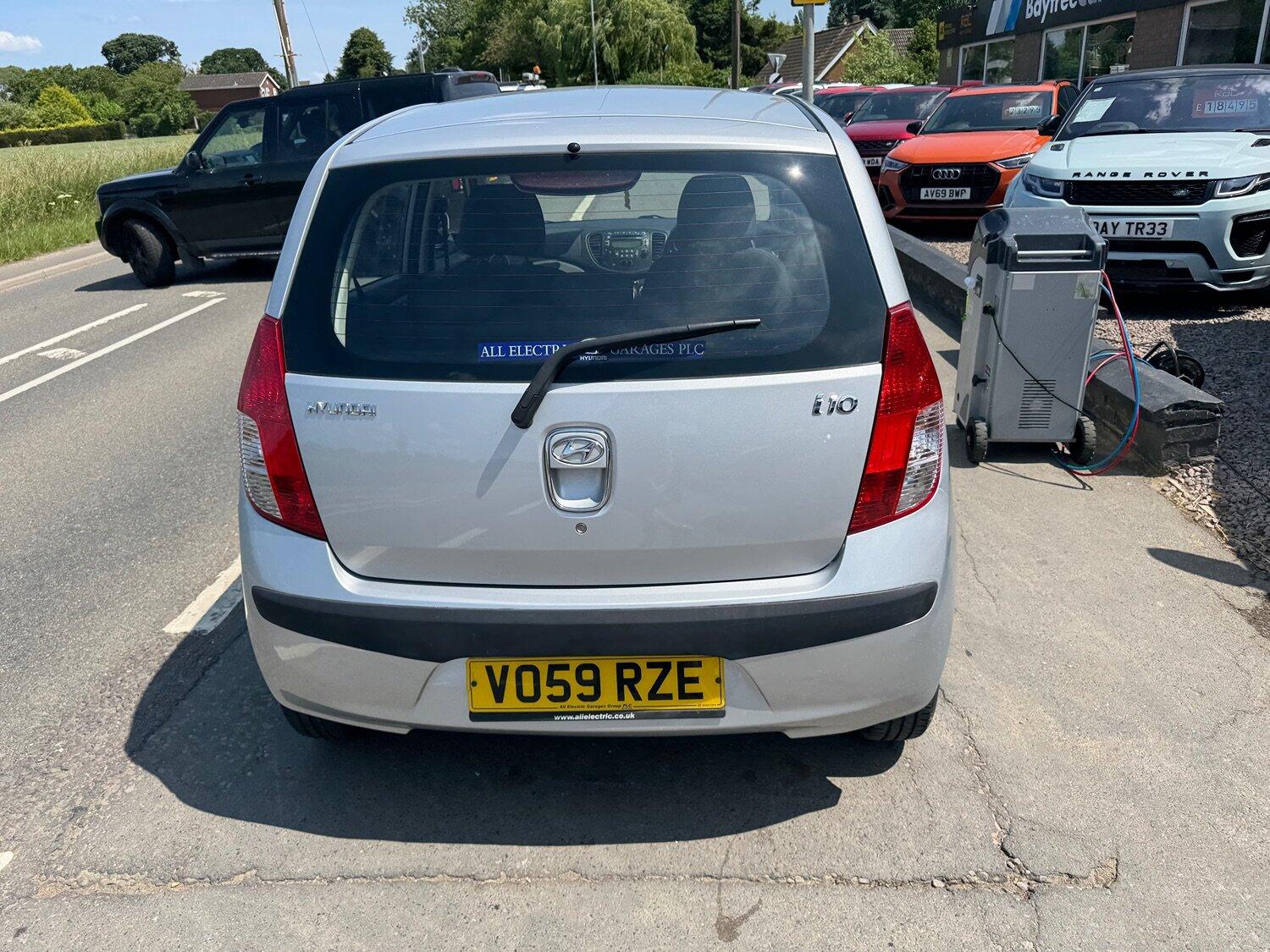 Used Hyundai i10 2009 for sale - 76963438: Photo 10