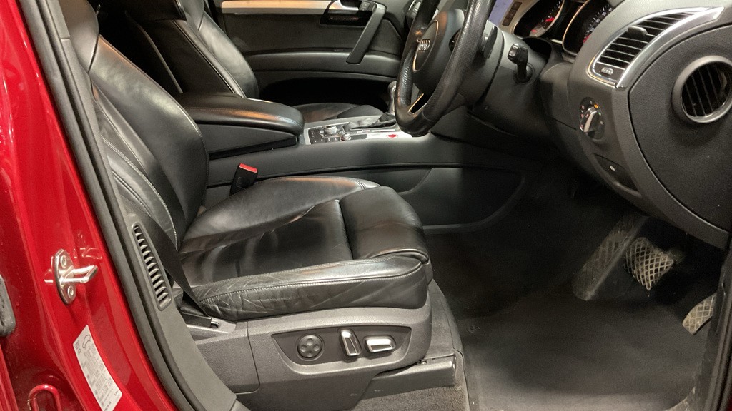 Used Audi Q7 2013 for sale - 77656178: Photo 8