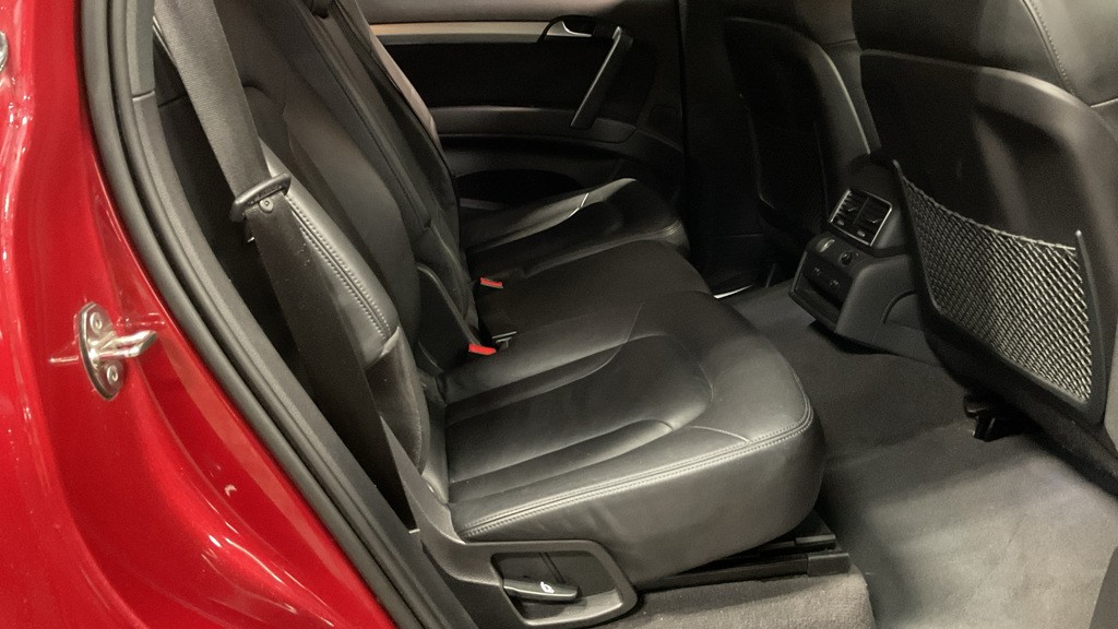 Used Audi Q7 2013 for sale - 77656178: Photo 9
