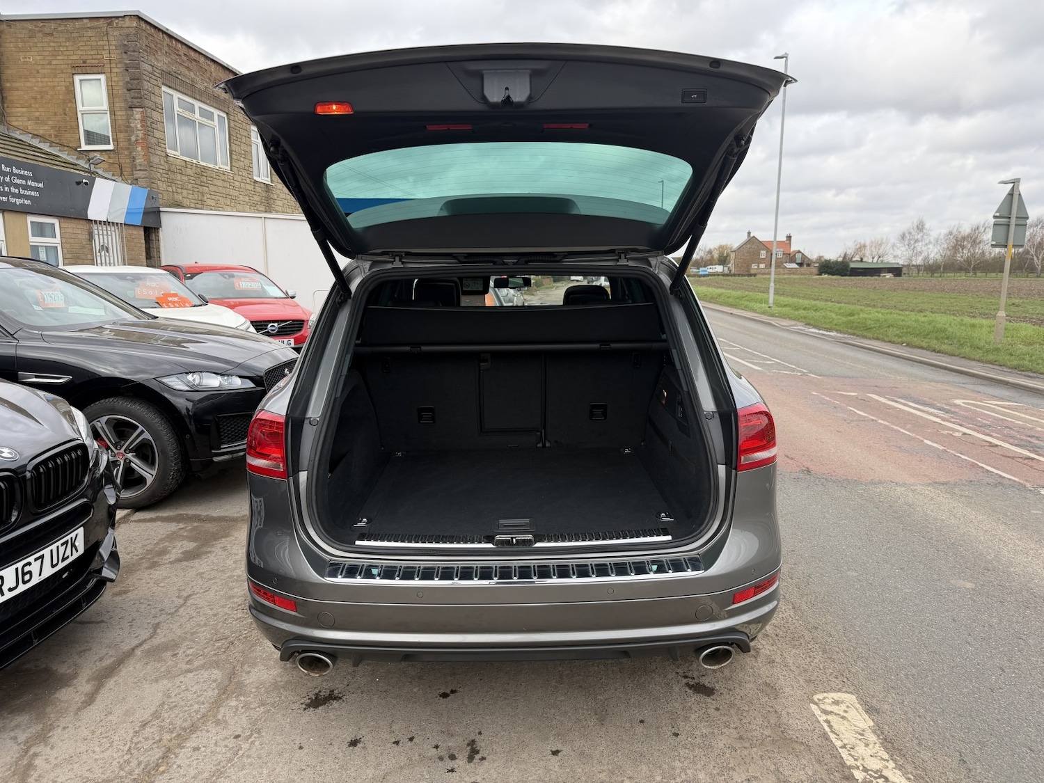 Used Volkswagen Touareg 2014 for sale - 77558662: Photo 17