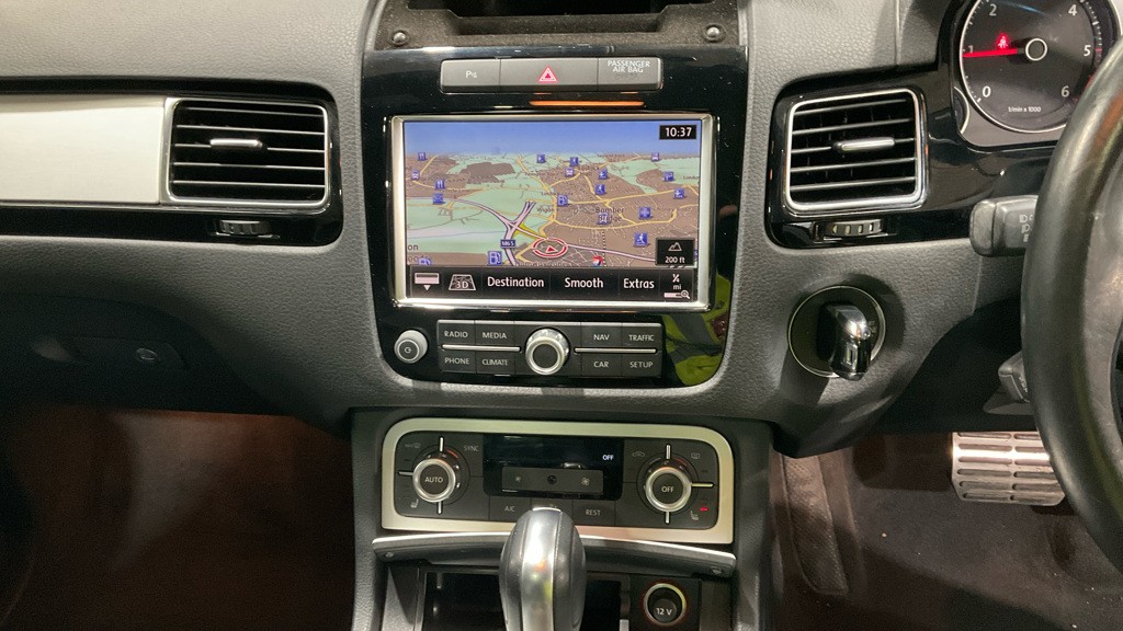 Used Volkswagen Touareg 2014 for sale - 77558662: Photo 5