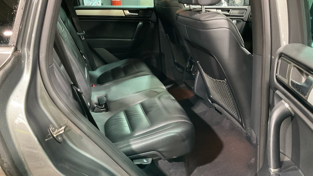 Used Volkswagen Touareg 2014 for sale - 77558662: Photo 7