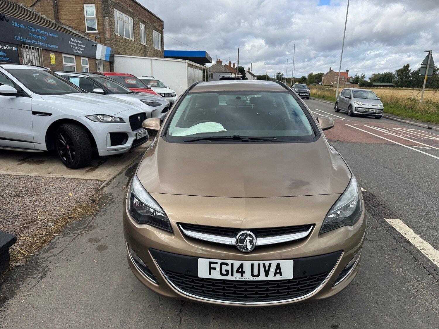 Used Vauxhall Astra 2014 for sale - 75779376: Photo 4