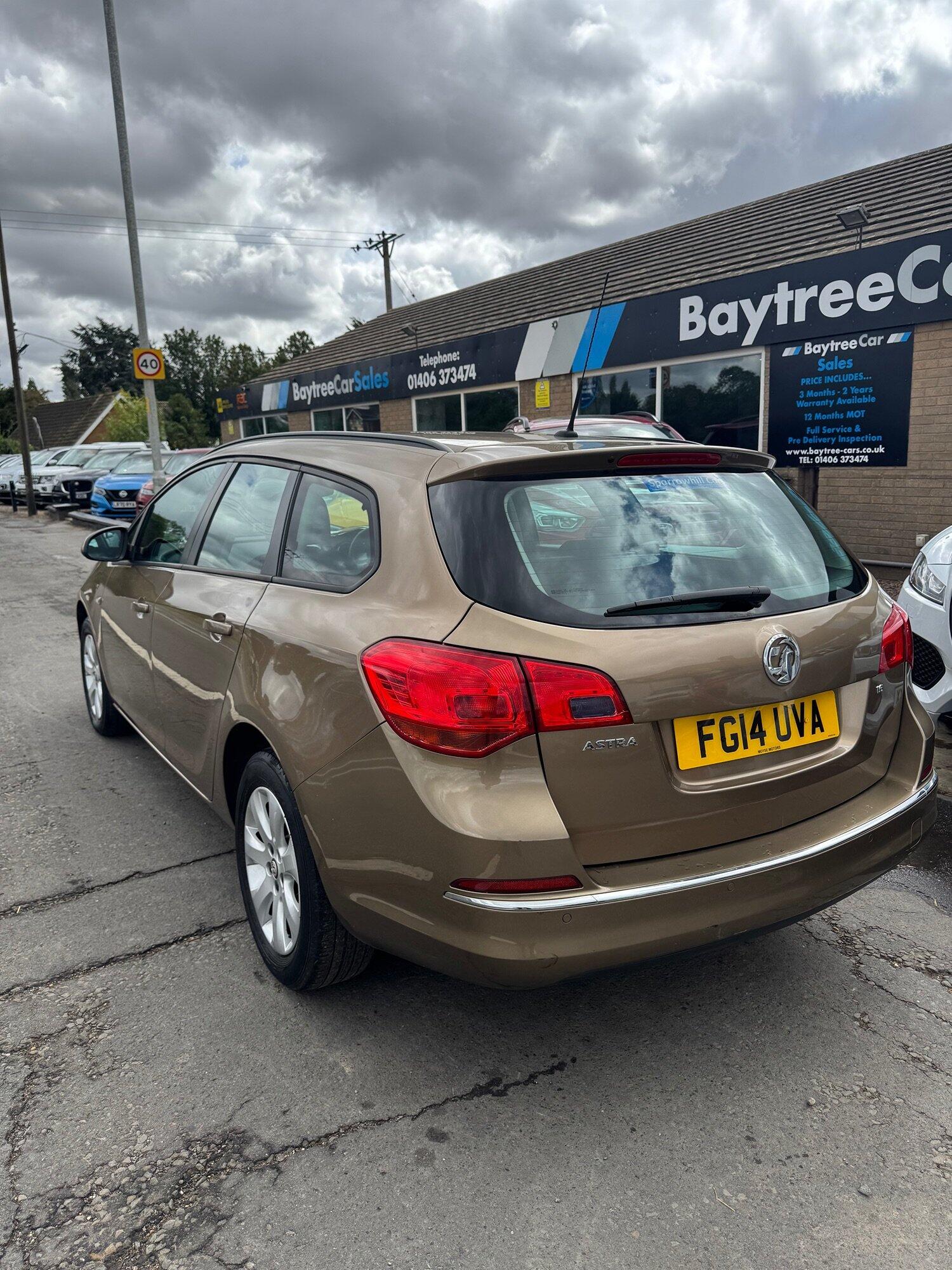 Used Vauxhall Astra 2014 for sale - 75779376: Photo 8