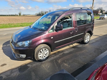 Used Volkswagen Caddy Maxi Life 2013 for sale - 72430950: Photo