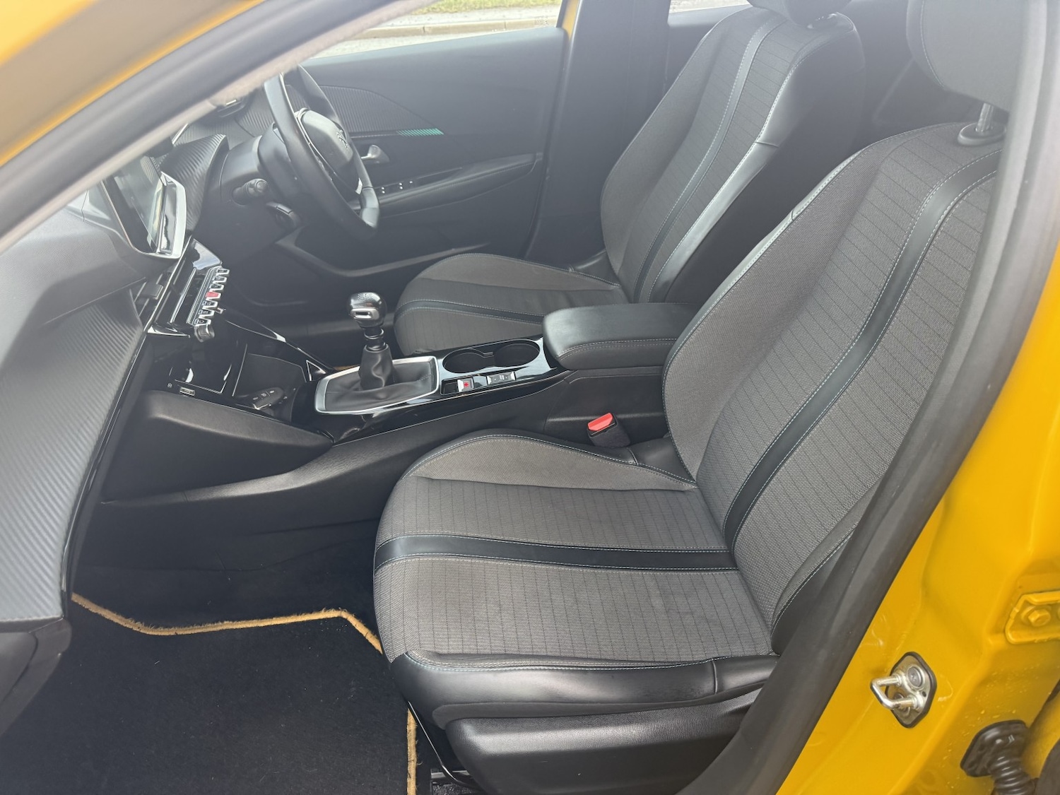 Used Peugeot 208 2022 for sale - 77296815: Photo 18