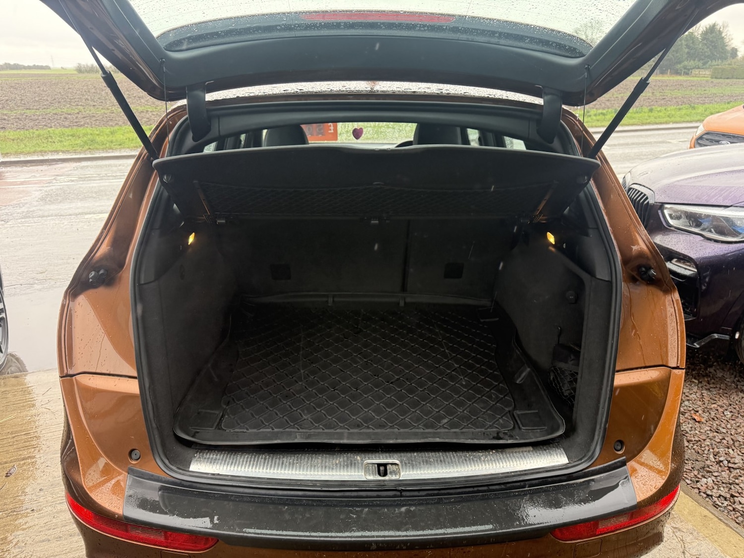 Used Audi Q5 2010 for sale - 77548214: Photo 17