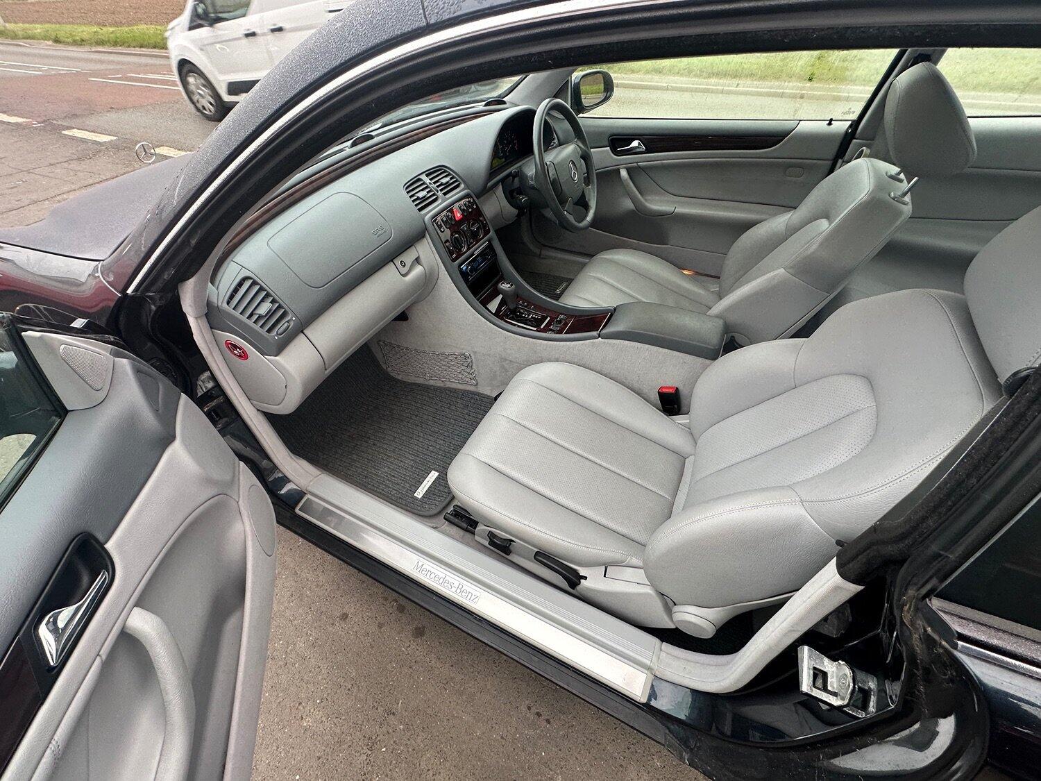 Used Mercedes-Benz CLK 1999 for sale - 76070426: Photo 17