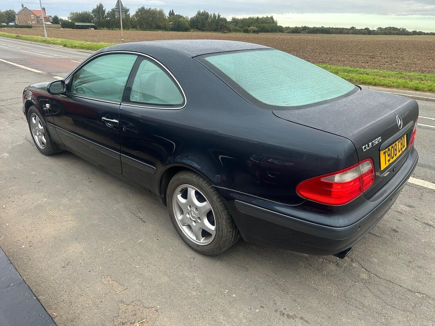 Used Mercedes-Benz CLK 1999 for sale - 76070426: Photo 8