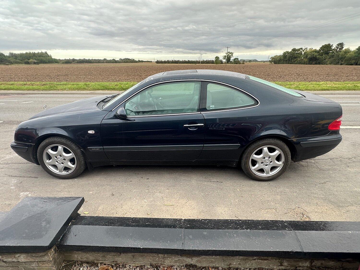 Used Mercedes-Benz CLK 1999 for sale - 76070426: Photo 9