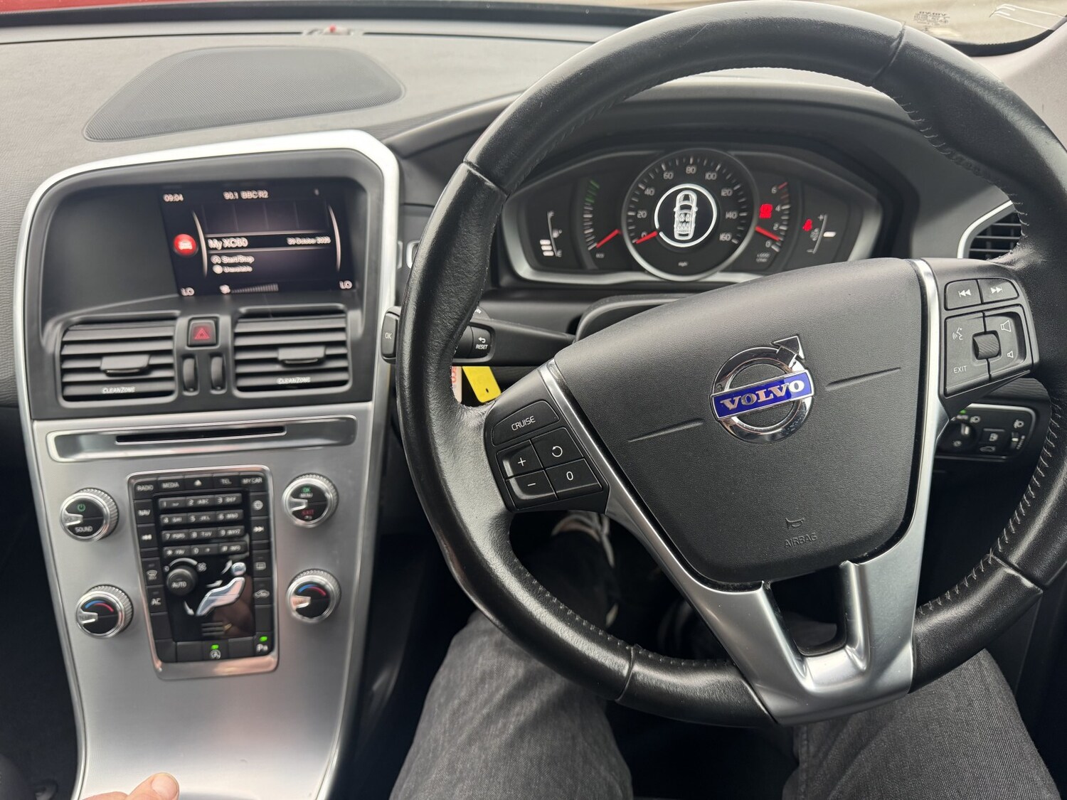 Used Volvo XC60 2017 for sale - 77464767: Photo 13