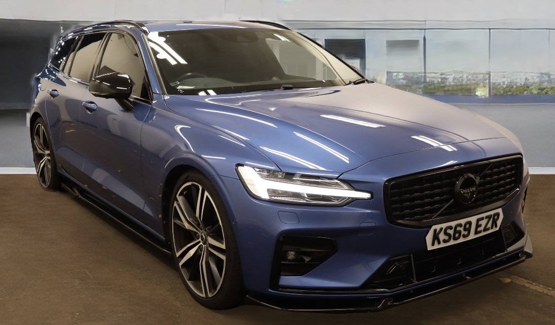 Used Volvo V60 2019 for sale - 76391449: Photo 2