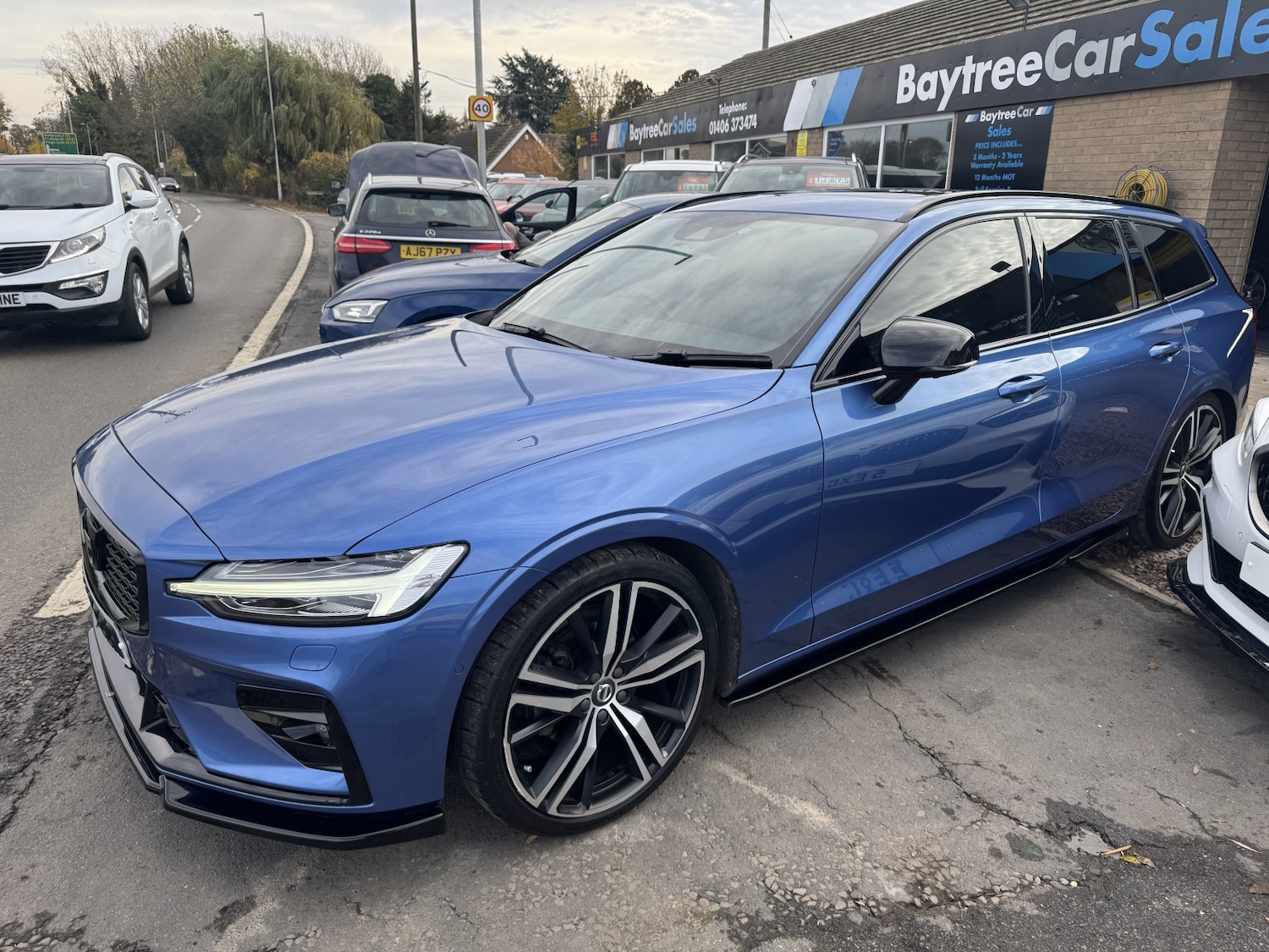 Used Volvo V60 2019 for sale - 76391449: Photo 5