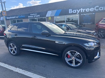 Used Jaguar F-Pace 2016 for sale - 75904305: Photo