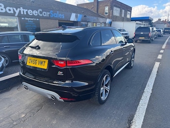 Used Jaguar F-Pace 2016 for sale - 75904305: Photo