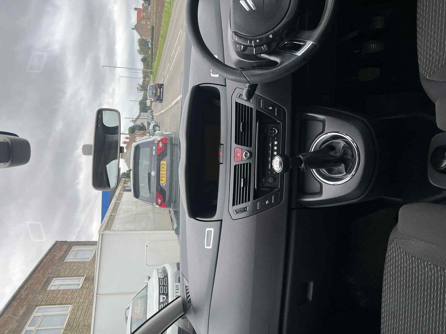 Used Citroen C4 Picasso 2011 for sale - 76174037: Photo 12