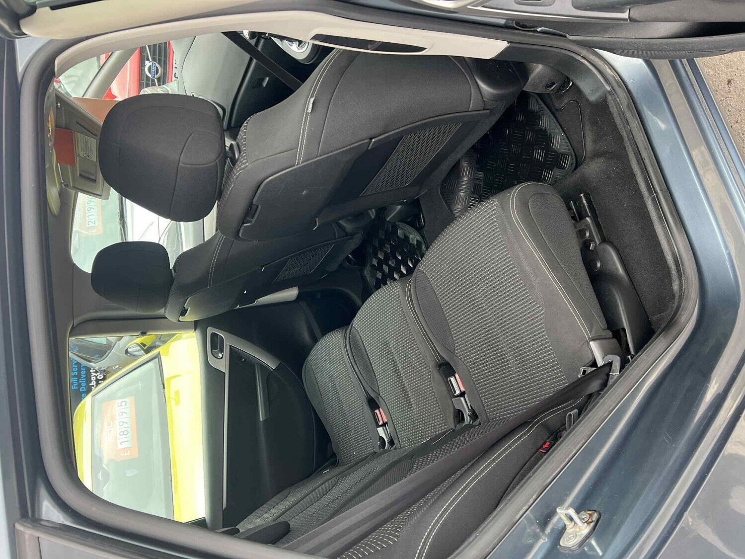 Used Citroen C4 Picasso 2011 for sale - 76174037: Photo 9