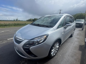 Used Vauxhall Zafira Tourer 2016 for sale - 78571546: Photo
