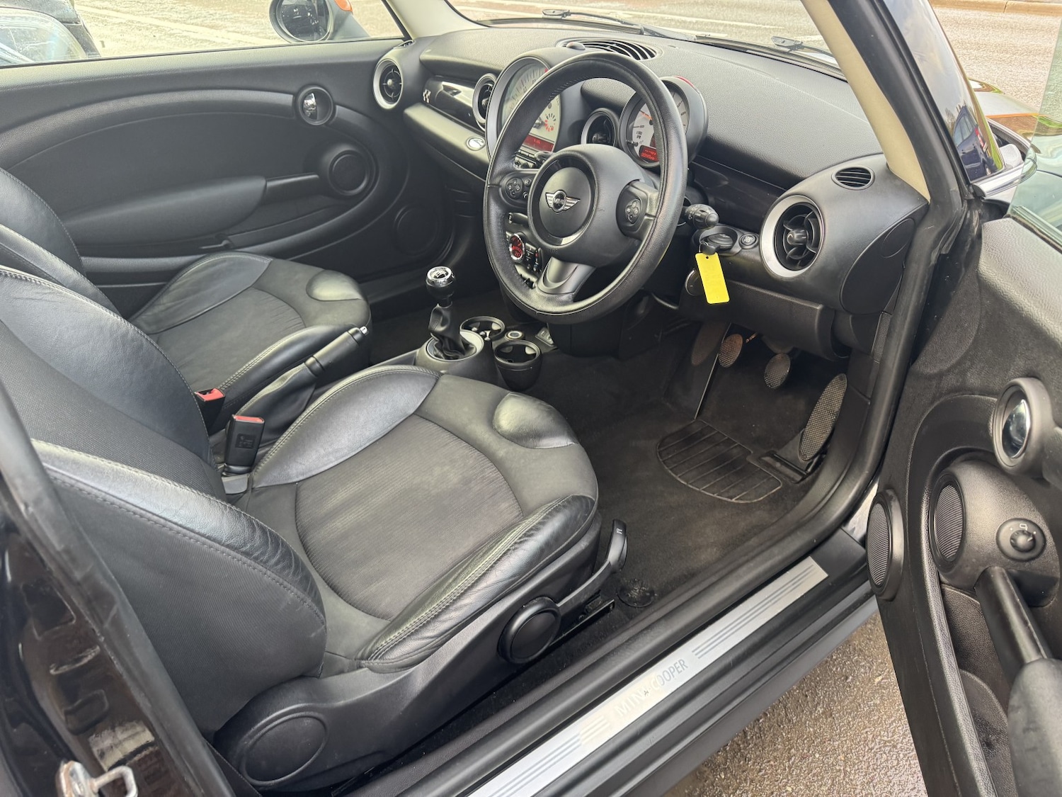 Used MINI Hatch 2013 for sale - 76418309: Photo 9