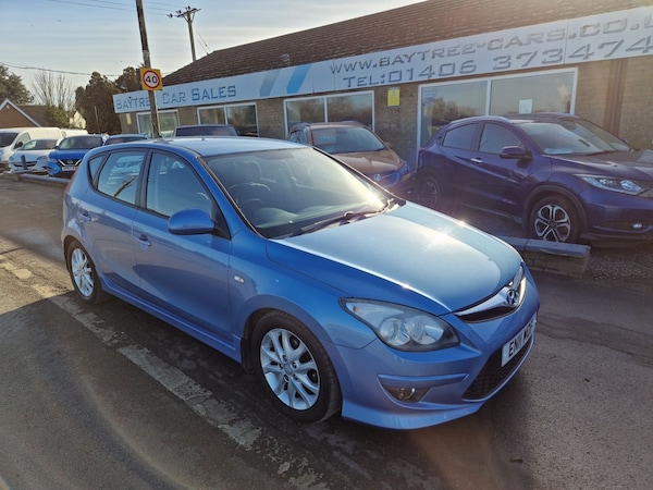 Used Hyundai i30 2011 for sale - 65989647: Photo 1