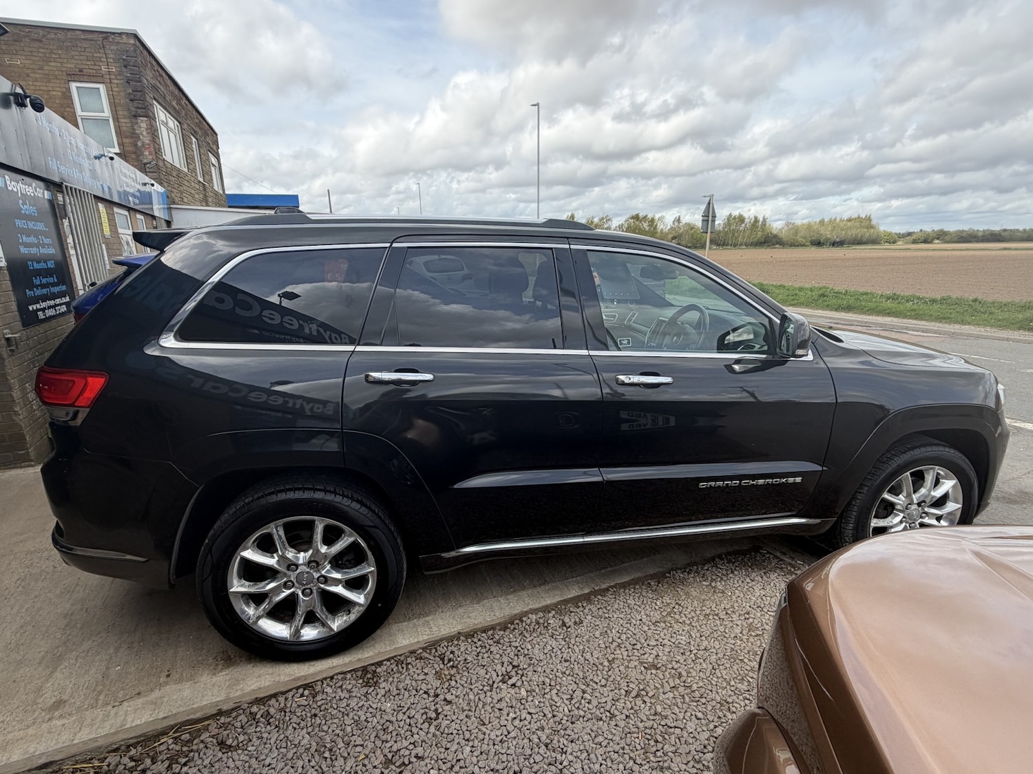 Used Jeep Grand Cherokee 2016 for sale - 78134952: Photo 2
