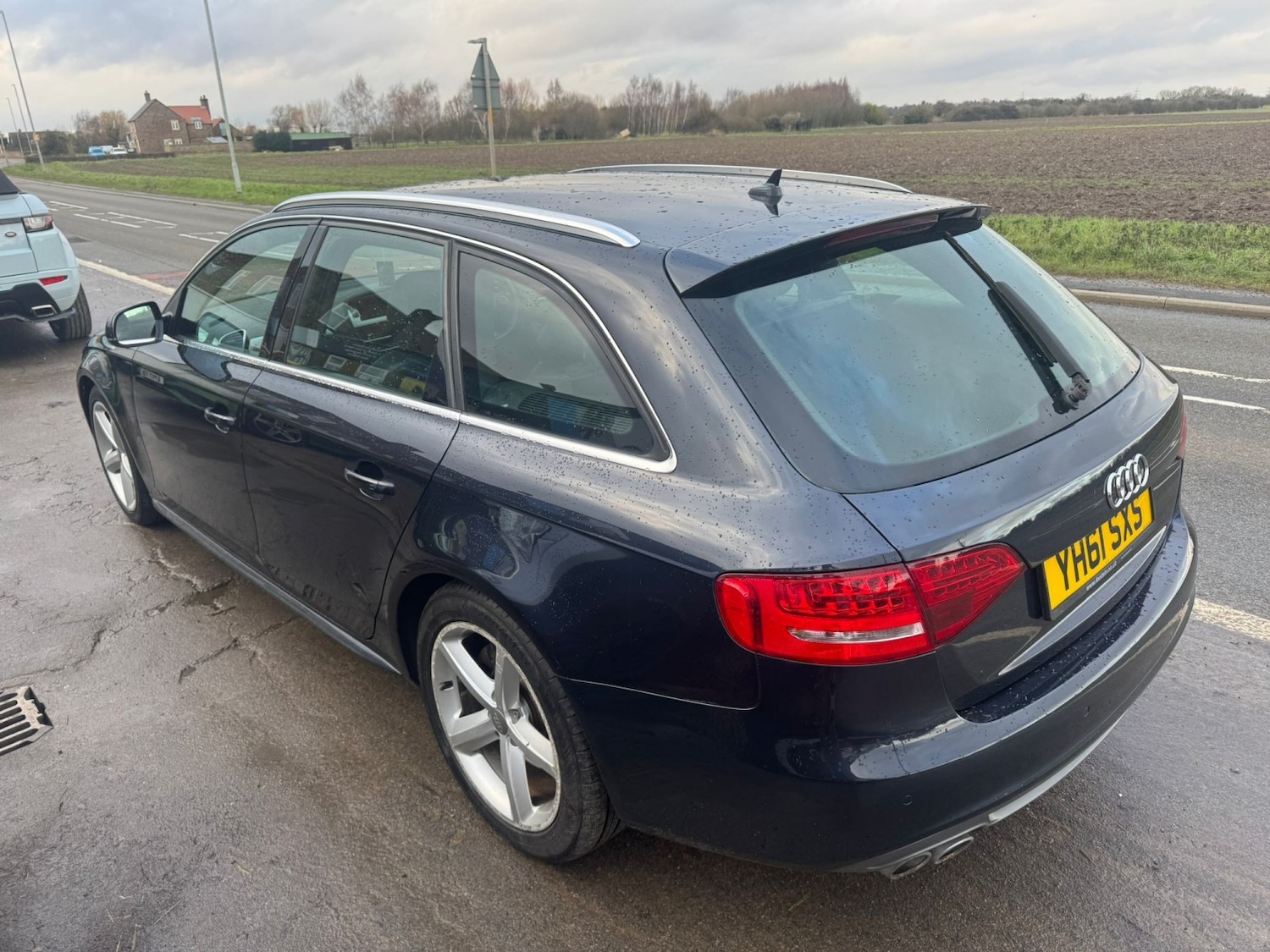 Used Audi A4 2011 for sale - 77237119: Photo 7