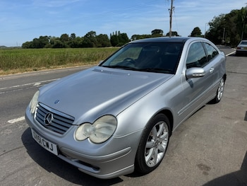 Used Mercedes-Benz C Class 2001 for sale - 79410619: Photo
