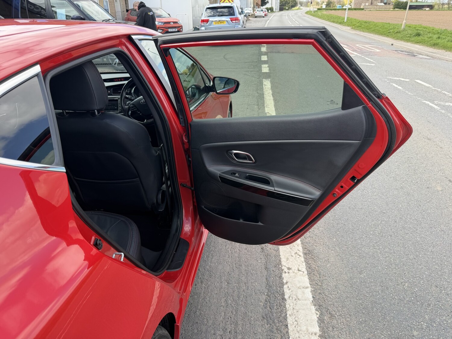 Used Kia Ceed 2015 for sale - 78112067: Photo 4