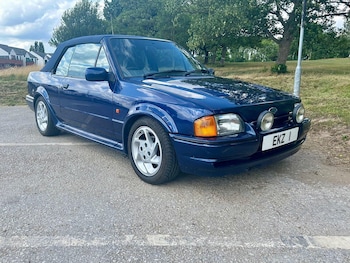 1990 - XR3I SE500 Cabriolet 2-Door