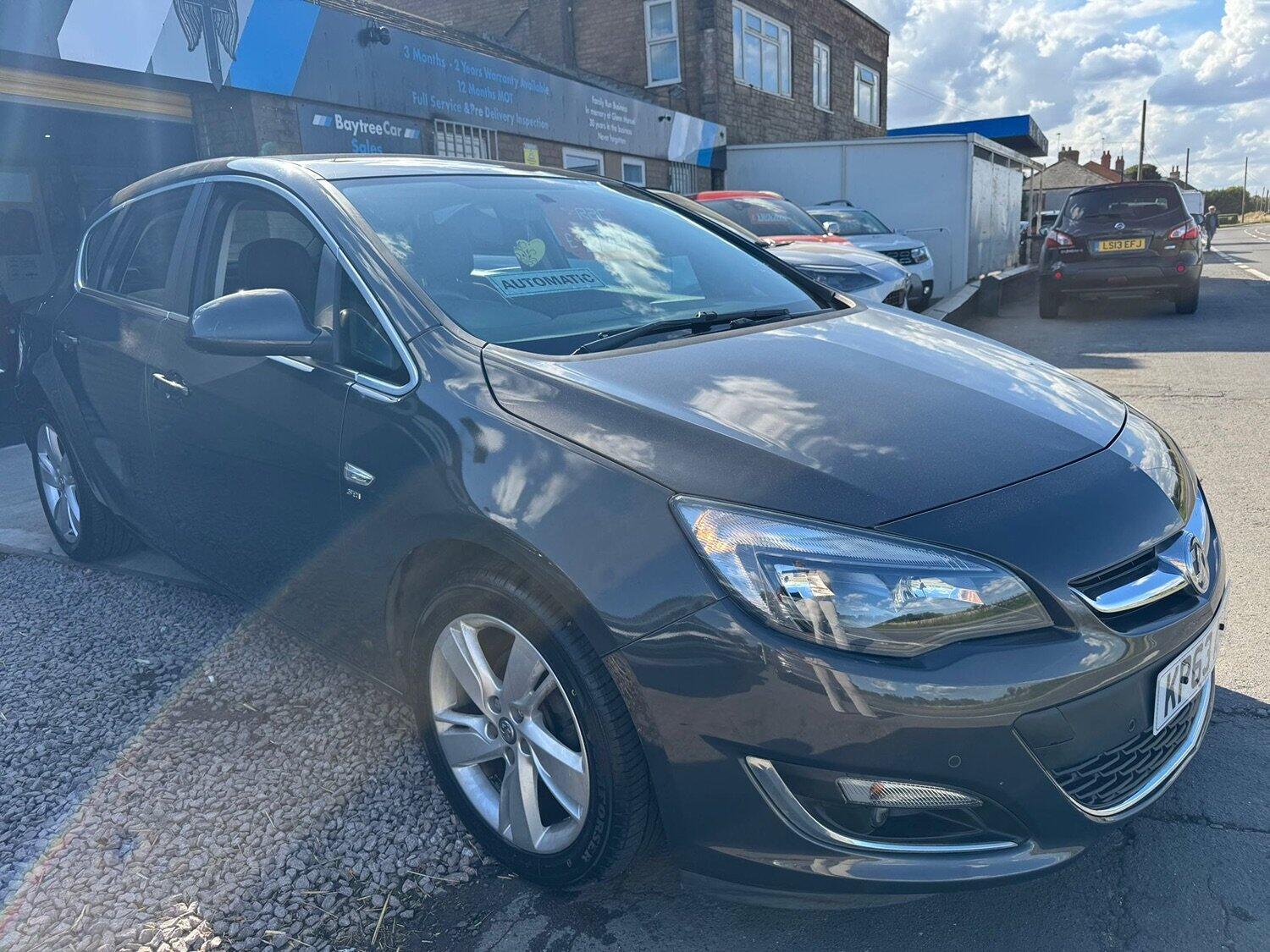Used Vauxhall Astra 2013 for sale - 75904299: Photo 2
