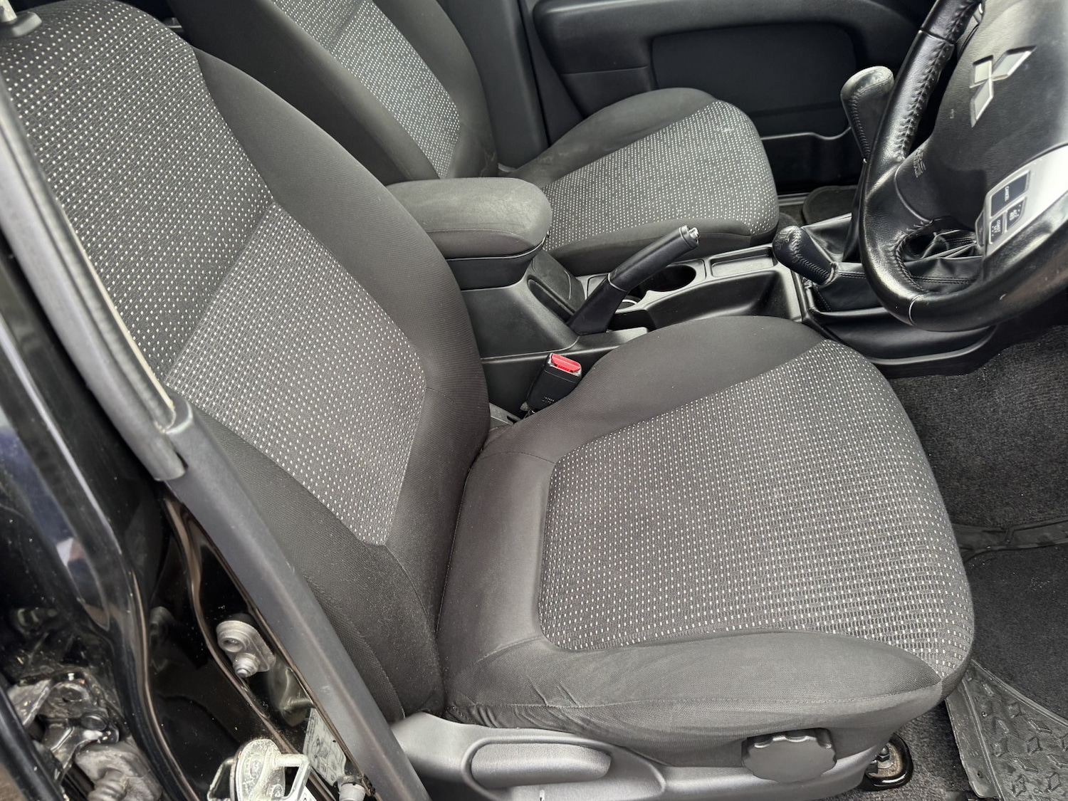 Used Mitsubishi L200 2014 for sale - 76859140: Photo 12