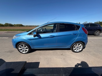 Used Ford Fiesta 2012 for sale - 78445654: Photo