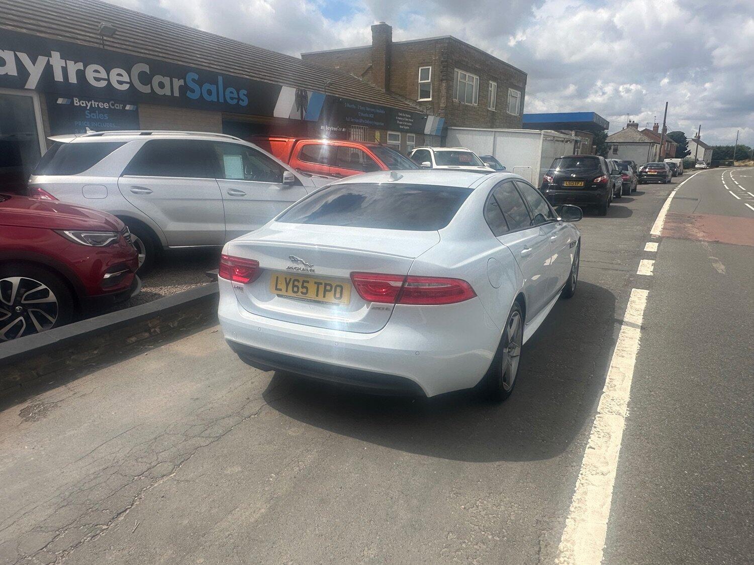 Used Jaguar XE 2015 for sale - 77464789: Photo 5