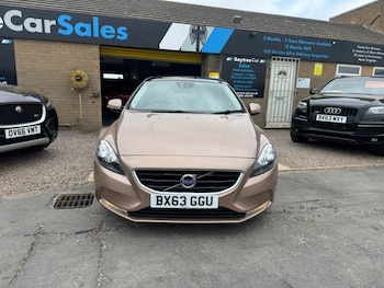 Used Volvo V40 2014 for sale - 79211377: Photo