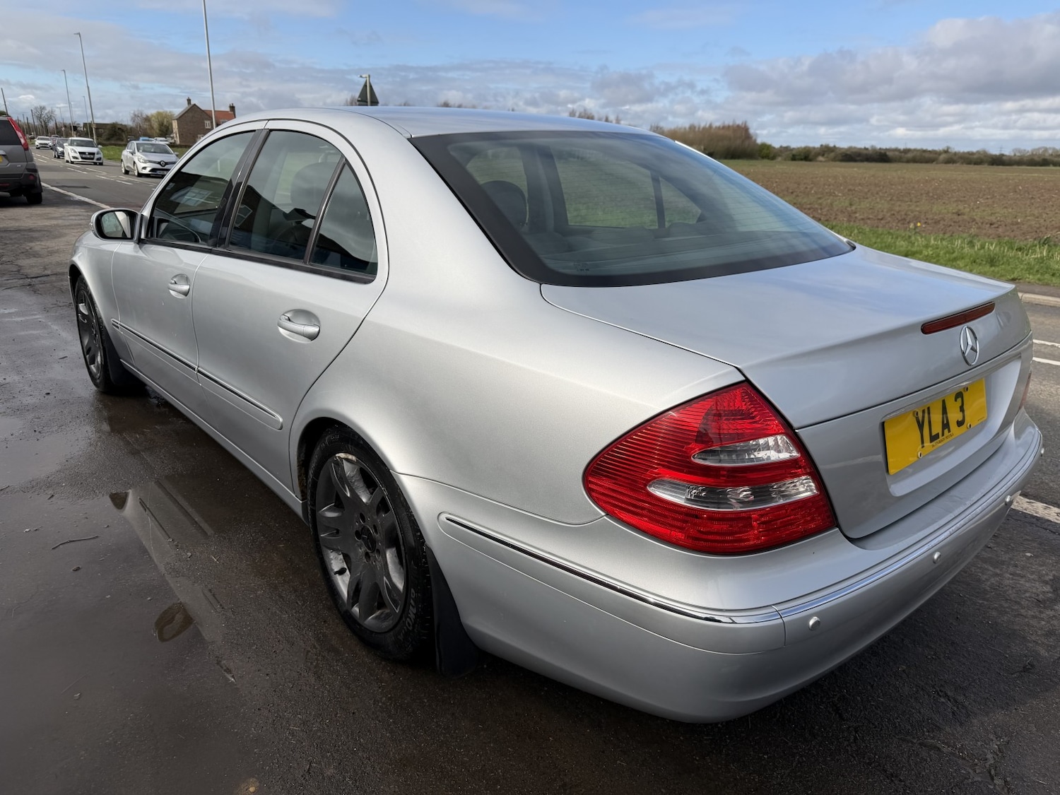 Used Mercedes-Benz E Class 2005 for sale - 77707134: Photo 8