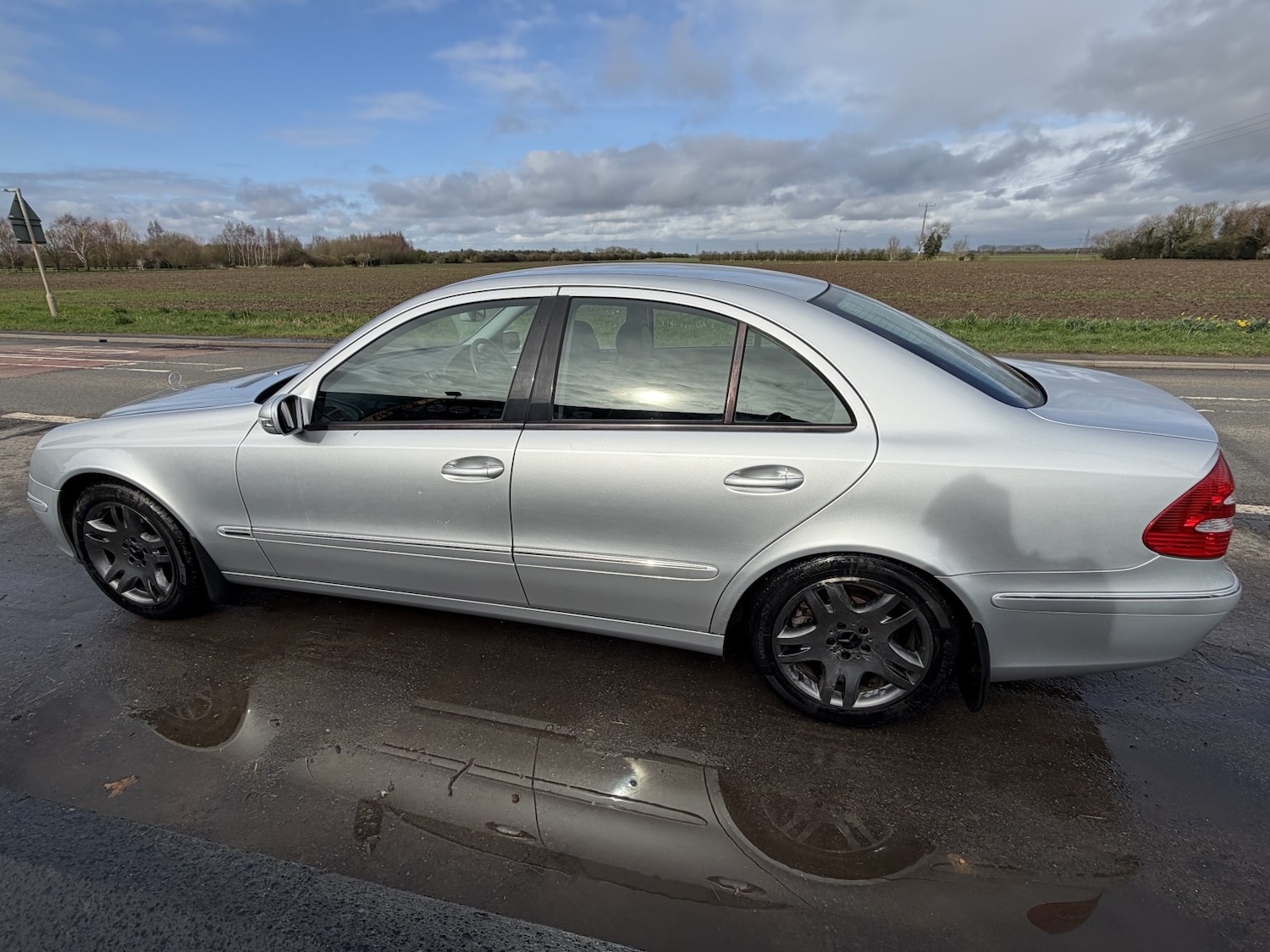 Used Mercedes-Benz E Class 2005 for sale - 77707134: Photo 9