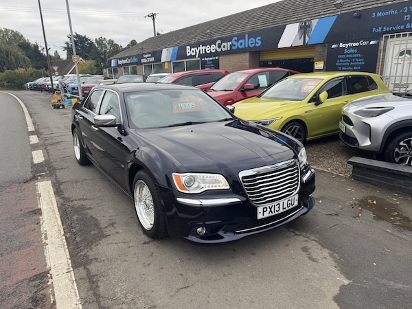Used Chrysler 300C 2013 for sale - 76273317: Photo 1