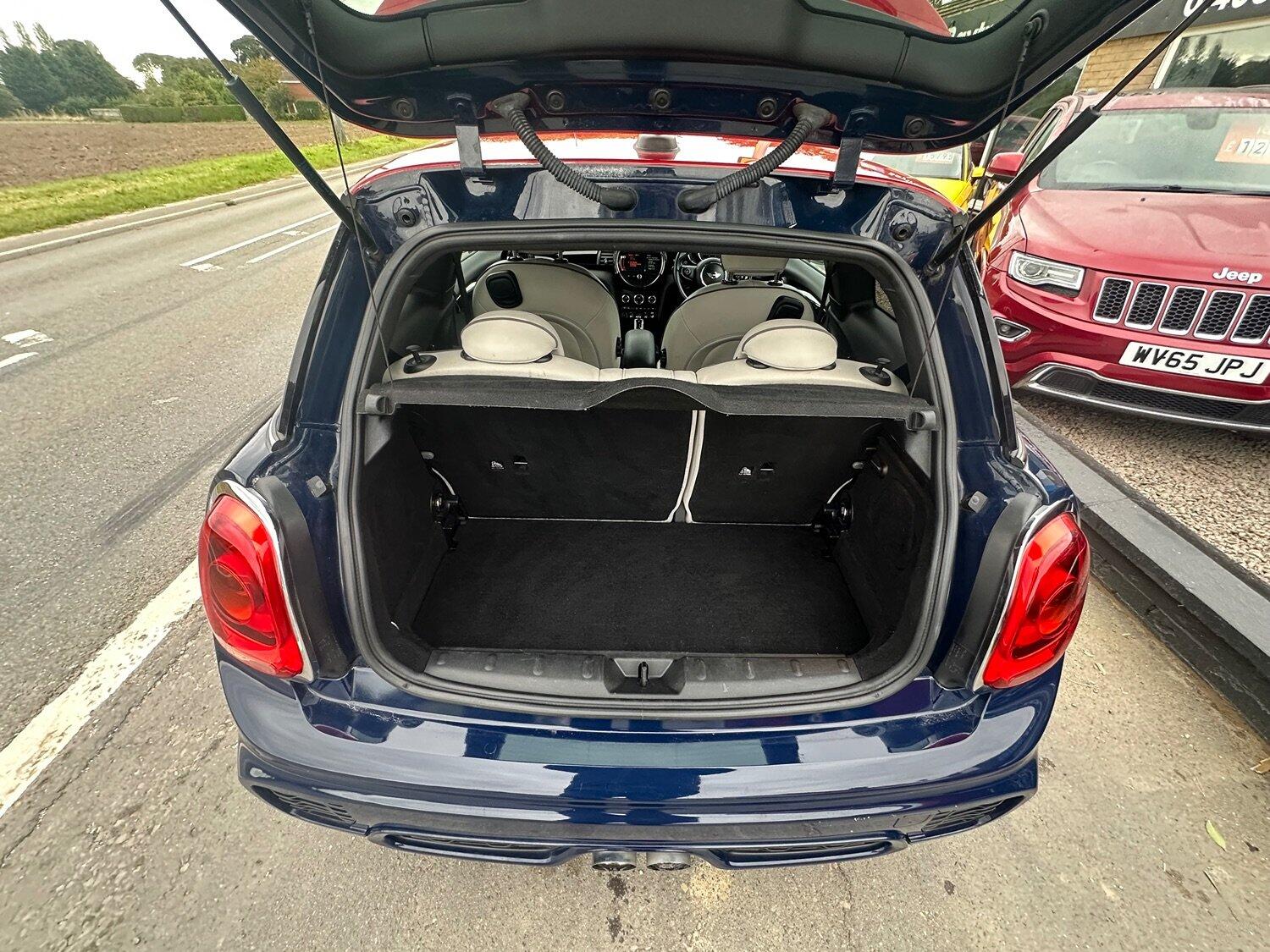 Used MINI Hatch 2018 for sale - 76019608: Photo 14