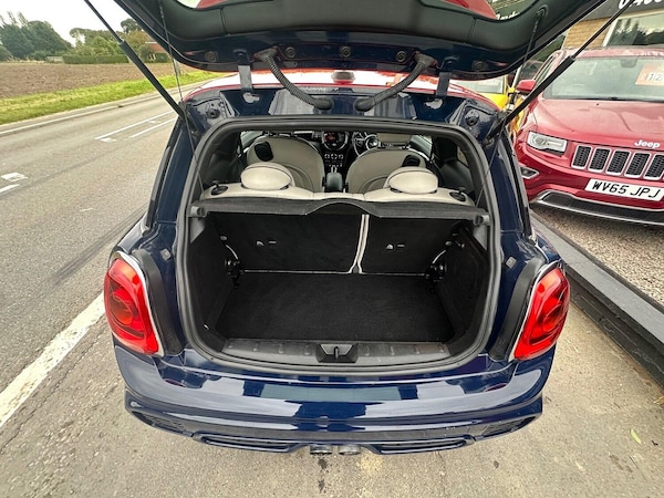 Used MINI Hatch 2018 for sale - 76019608: Photo 14