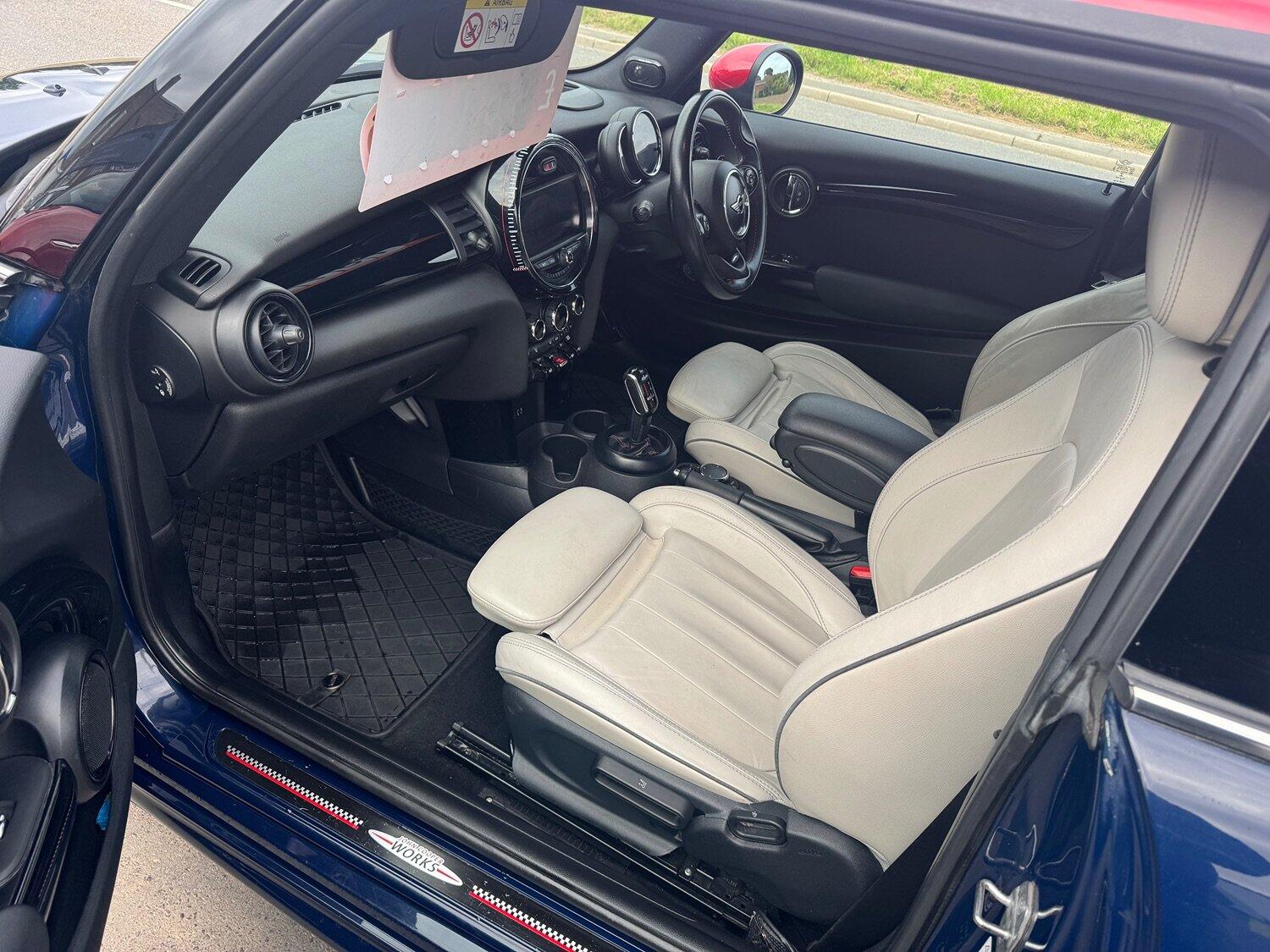 Used MINI Hatch 2018 for sale - 76019608: Photo 19