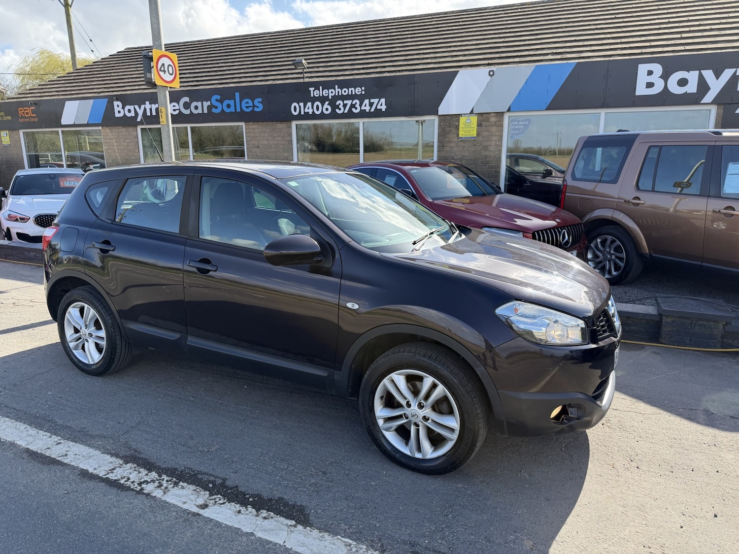 Used Nissan Qashqai 2010 for sale - 77837026: Photo 10