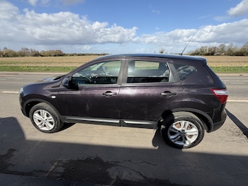 Used Nissan Qashqai 2010 for sale - 77837026: Photo