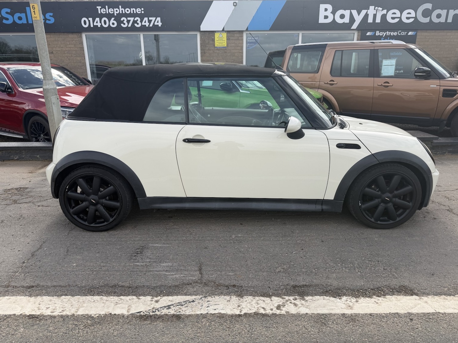 Used MINI Convertible 2008 for sale - 78213489: Photo 2